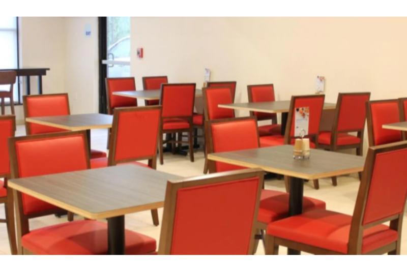 Holiday Inn Express Hotel & Suites Glasgow By Ihg Екстер'єр фото