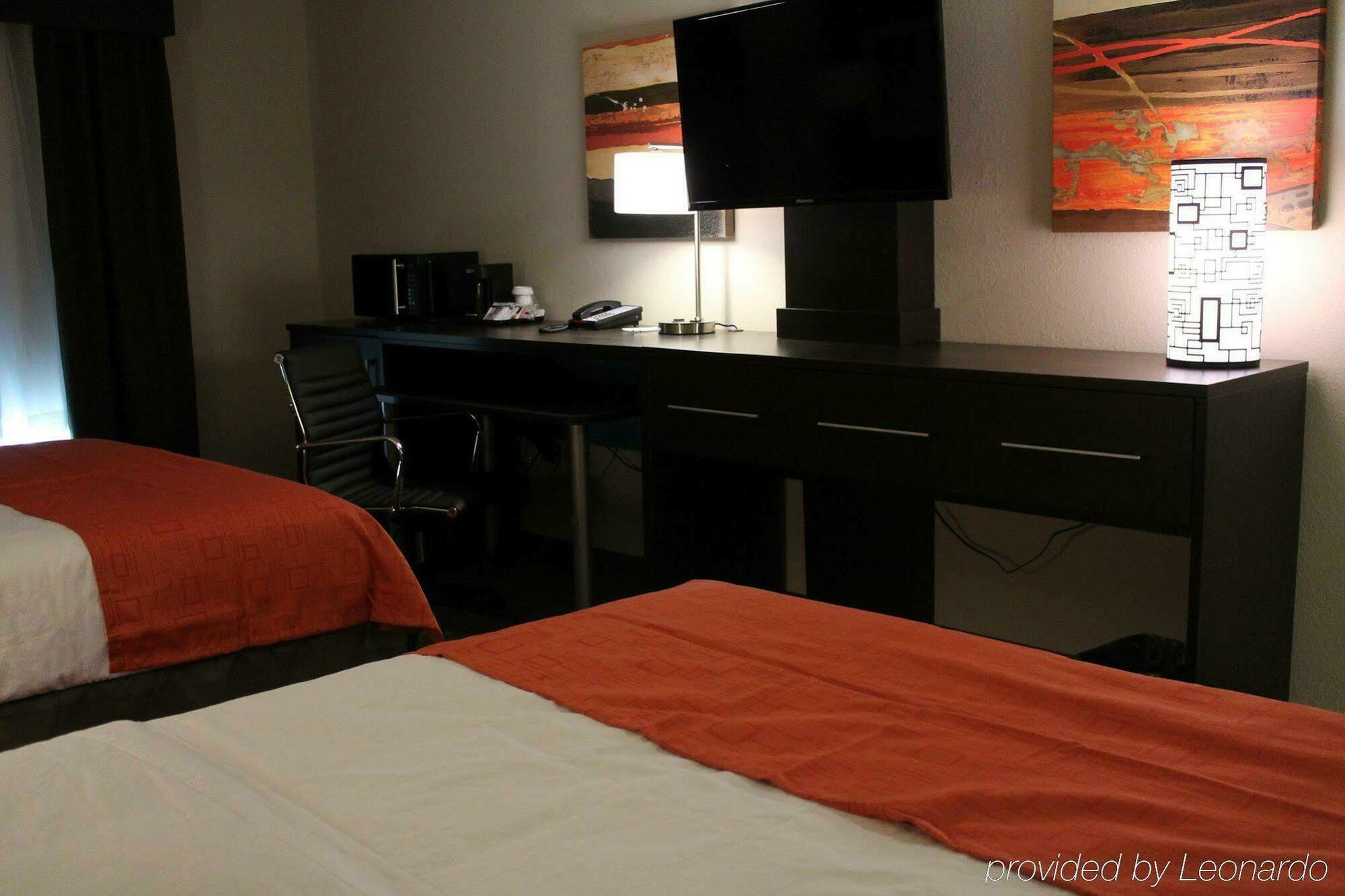 Holiday Inn Express Hotel & Suites Glasgow By Ihg Екстер'єр фото